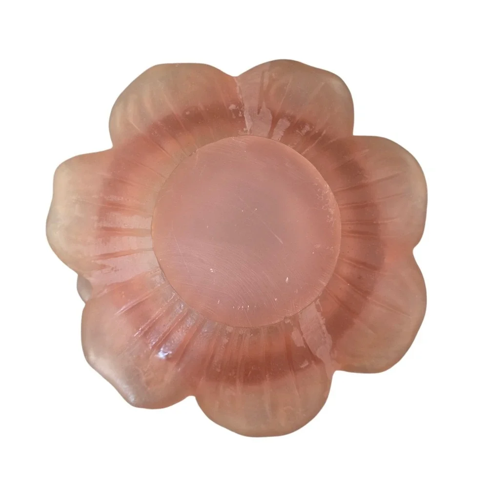 Dorothy Thorpe Pink Frosted Resin Flower Bowl Centerpiece Mid Century Decor